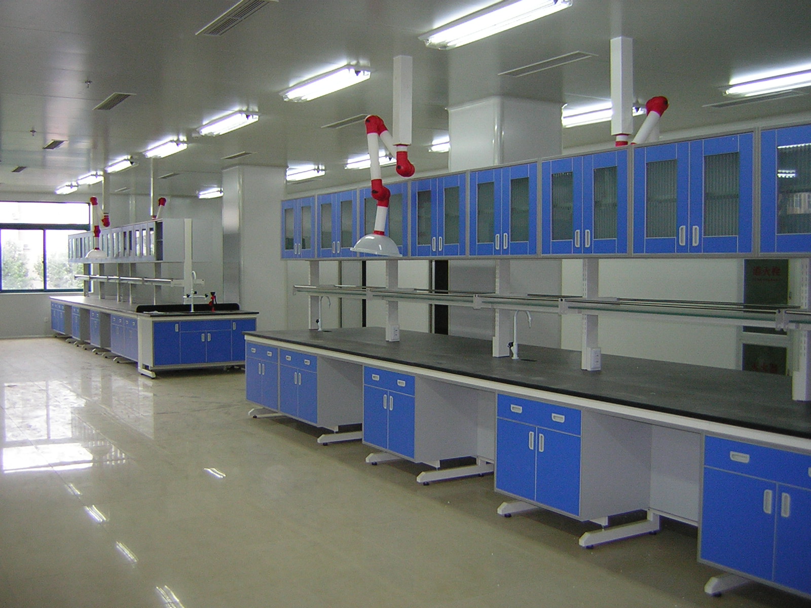 德州小學(xué)實(shí)驗室通風(fēng)柜（2020通風(fēng)柜實(shí)力廠家）